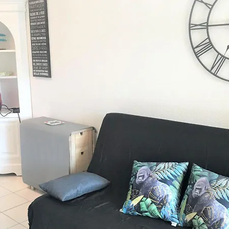 Studio Saint-raphael, 1 Piece, 4 Personnes - Fr-1-504-647 Апартаменты *