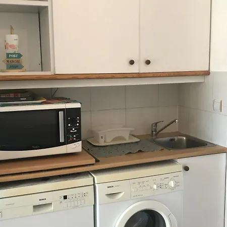 Апартаменты Studio Saint-raphael, 1 Piece, 4 Personnes - Fr-1-504-647 Сен-Рафаэль